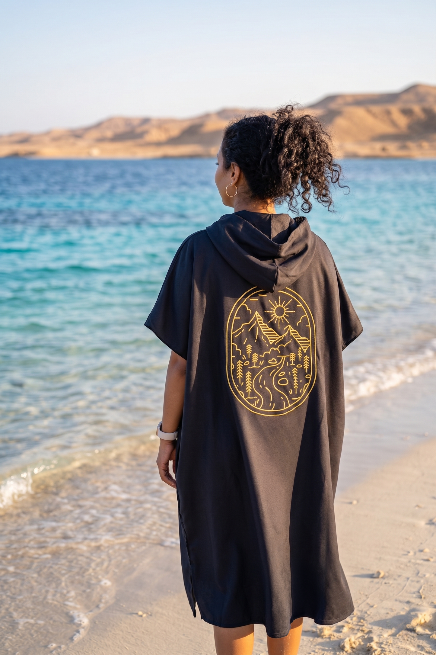 Haka Poncho